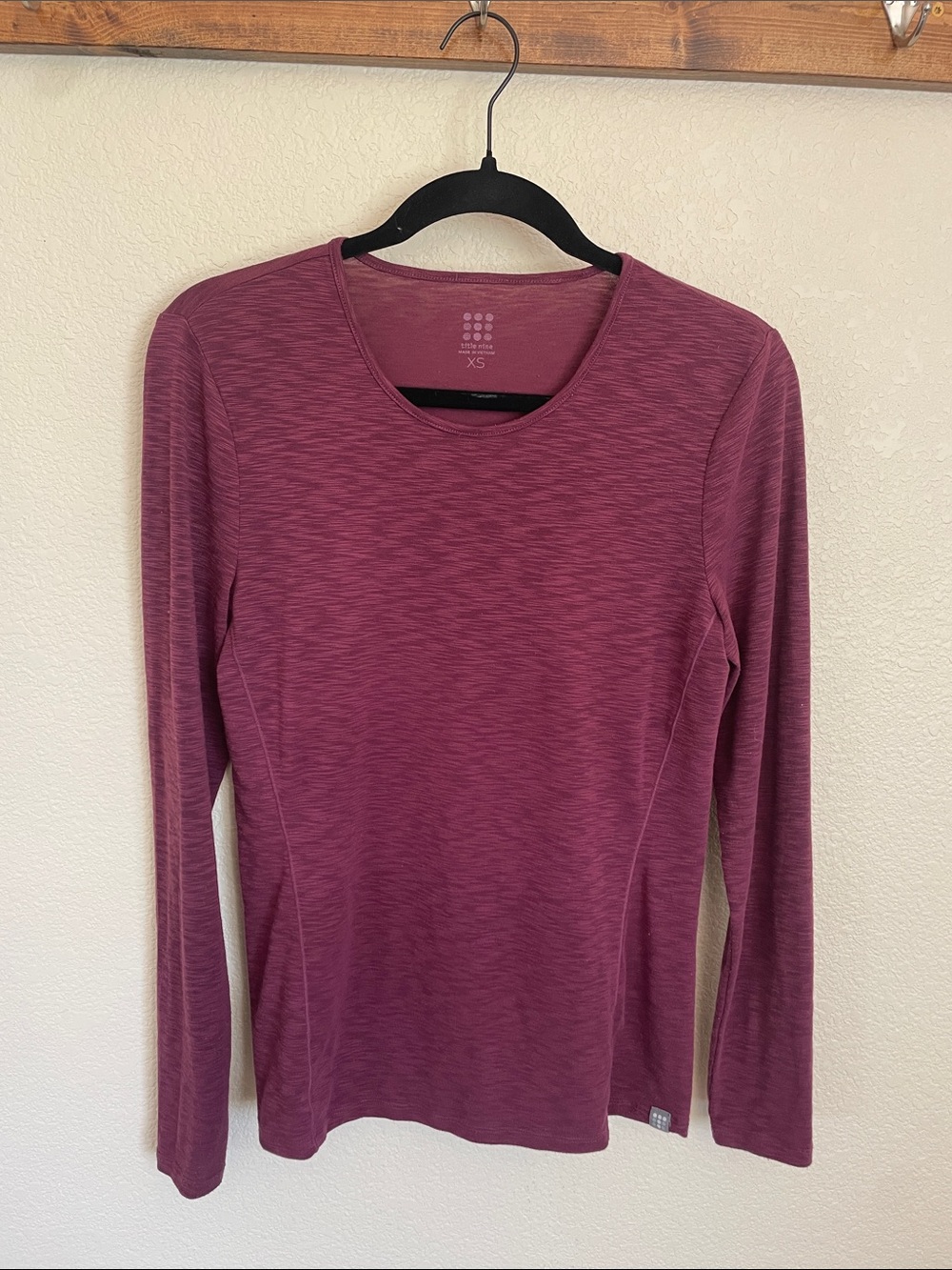 Title Nine Plum Heather Long Sleeve Crew Top Women XS Baselayer Hiking Gorpcore